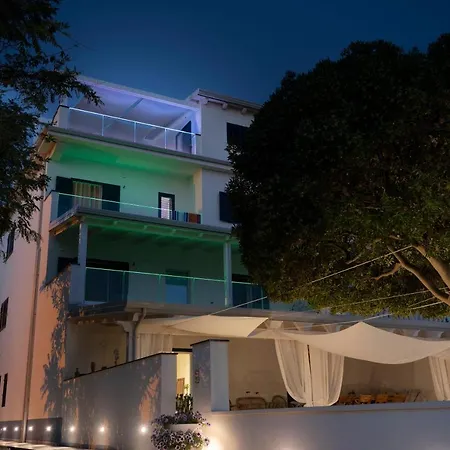 Mbaccimari B&B-3
